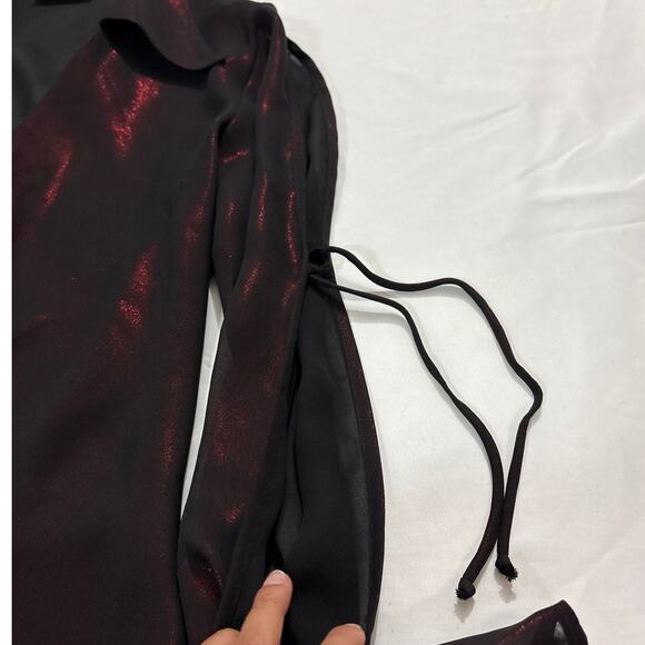 Vintage Mandee Womens Medium Red Shimmer Gothic Edgy Blouse Witchy Party - Picture 4 of 7